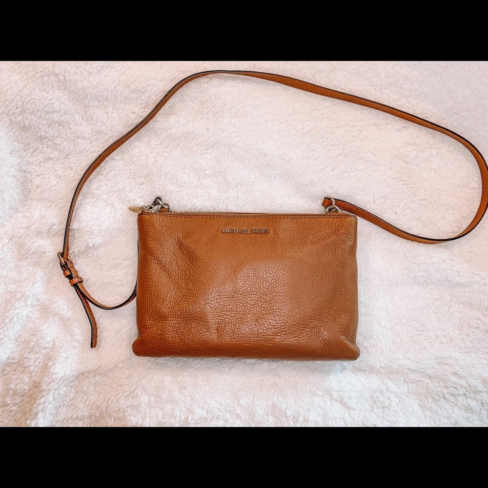Michael Kors Leather Crossbody Bag Large